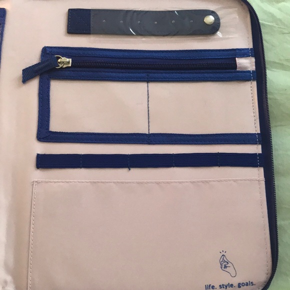 Stella and Dot Jewelry Portfolio - Picture 4 of 5